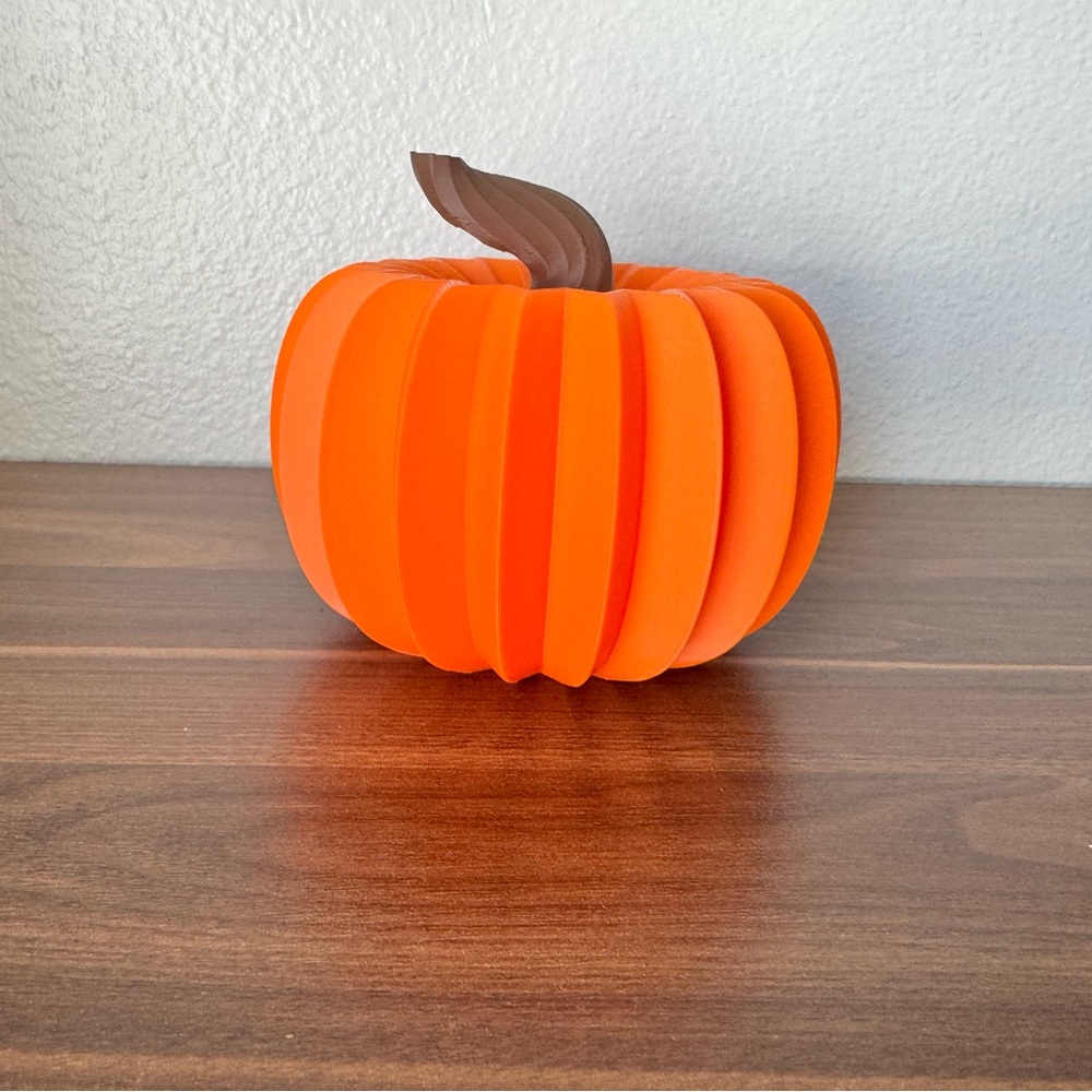 Pumpkin Décor – Fall & Halloween Decoration